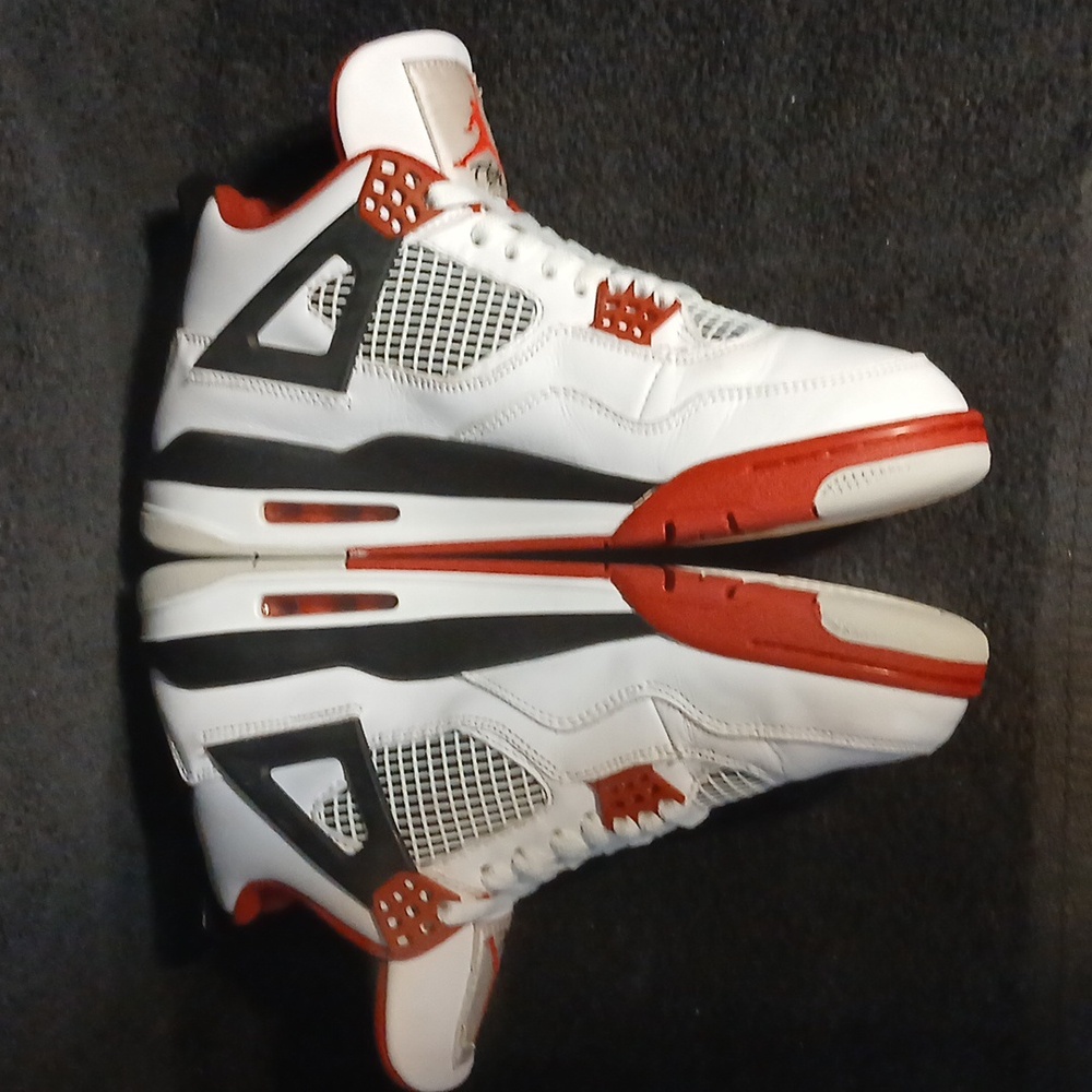 Air Jordan 4 Retro OG "FIRE RED" (2020)   Mens Size-9.5    100% Authentic! - Picture 3 of 12